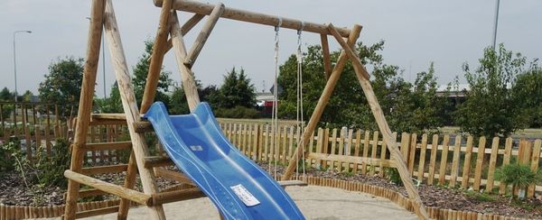 Huśtawka - odwieczne źródło frajdy dla maluchów ;)